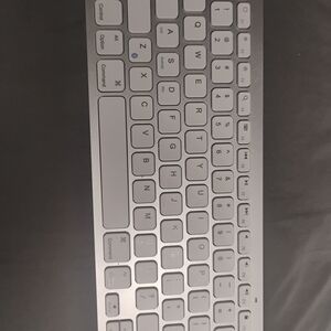 Anker Silver Wireless Keyboard